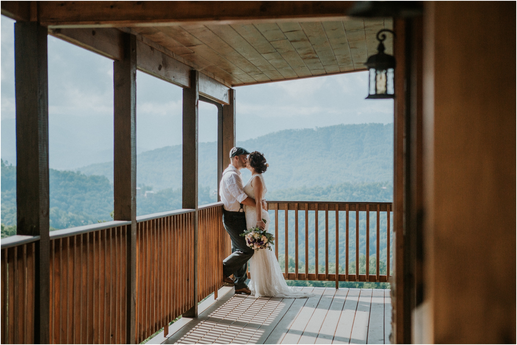 cabin-parkside-resort-the-magnolia-venue-tennessee-mountain-views-intimate-wedding_0076.jpg