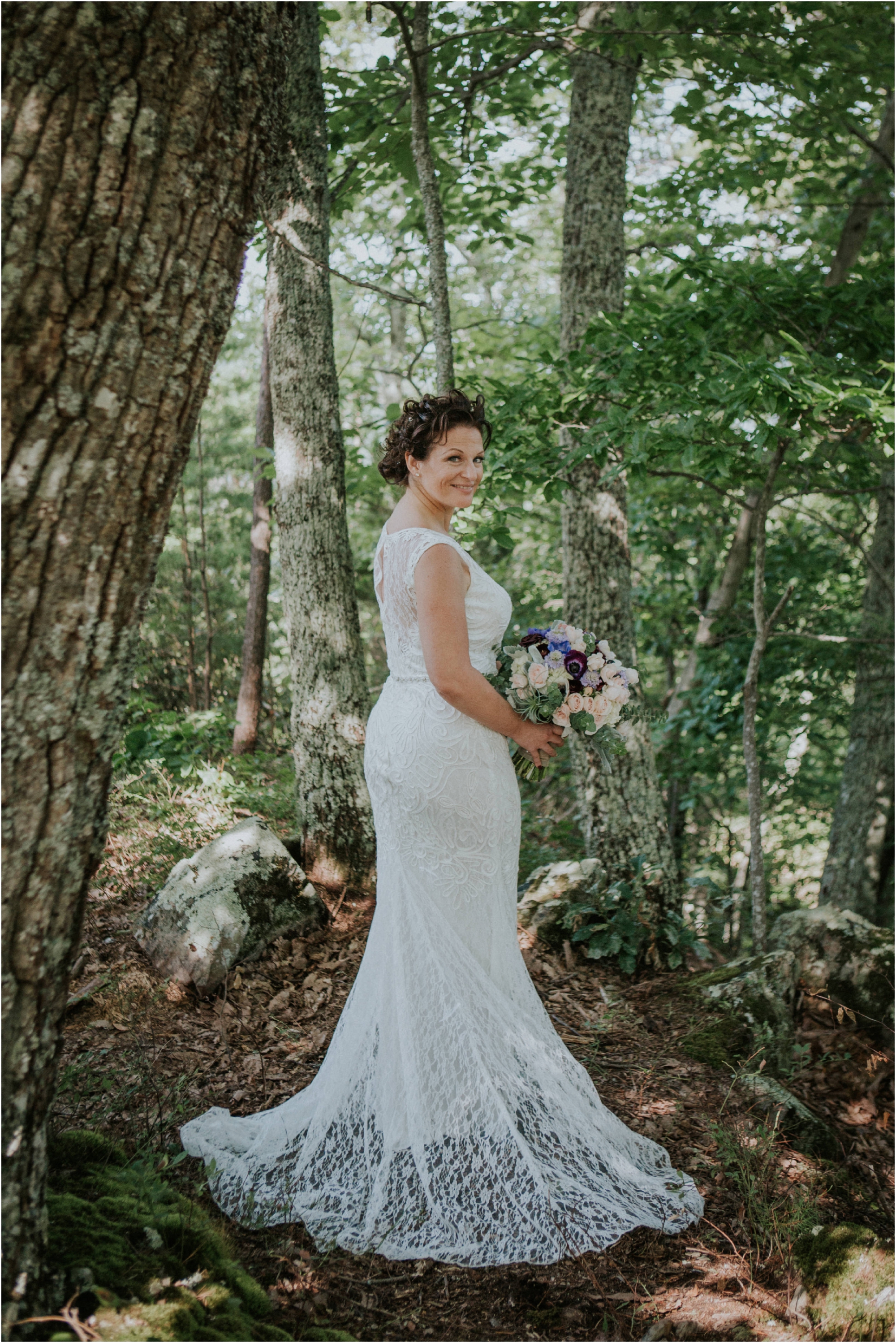 cabin-parkside-resort-the-magnolia-venue-tennessee-mountain-views-intimate-wedding_0086.jpg