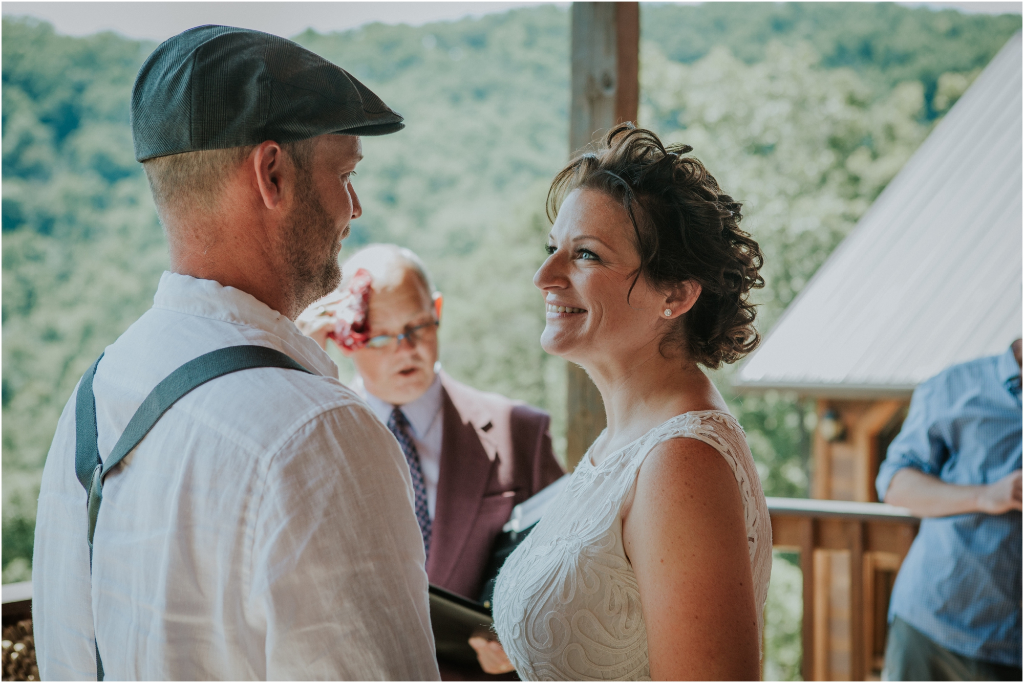 cabin-parkside-resort-the-magnolia-venue-tennessee-mountain-views-intimate-wedding_0134.jpg