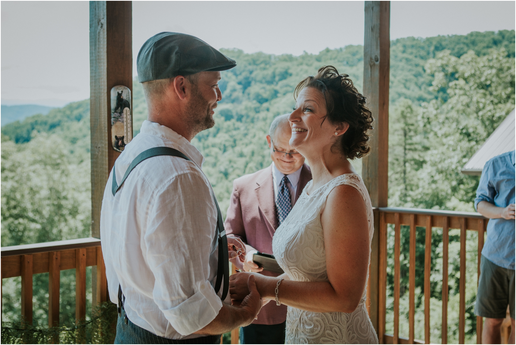 cabin-parkside-resort-the-magnolia-venue-tennessee-mountain-views-intimate-wedding_0138.jpg