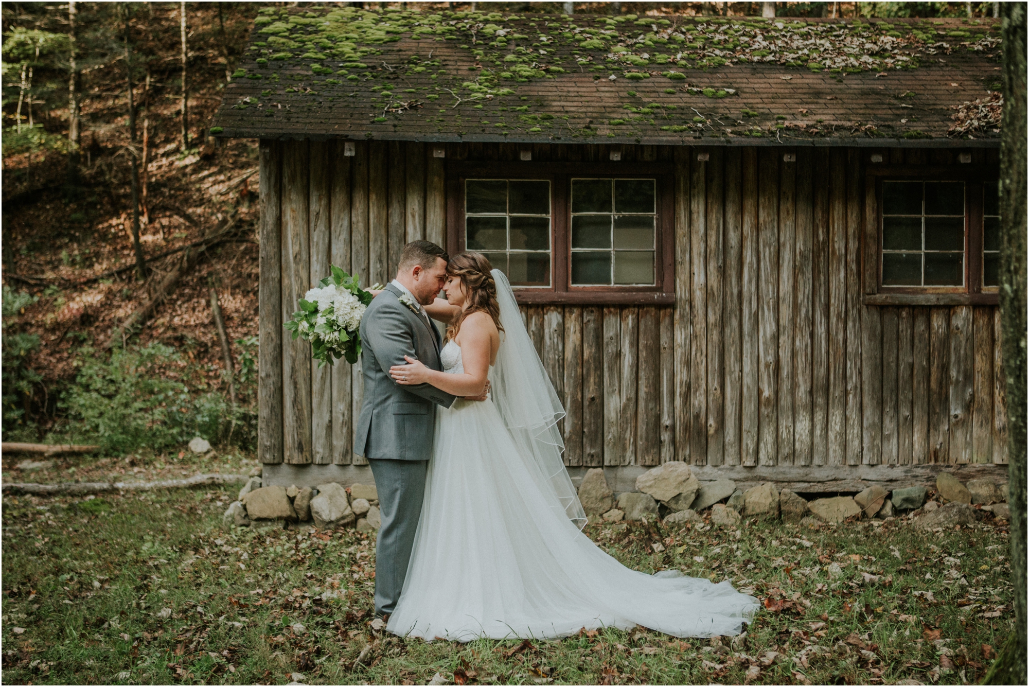 camp-at-buffalo-mountain-jonesborough-tennessee-rustic-wedding-elopement-fall-johnsoncity-northeast-tn_0128.jpg