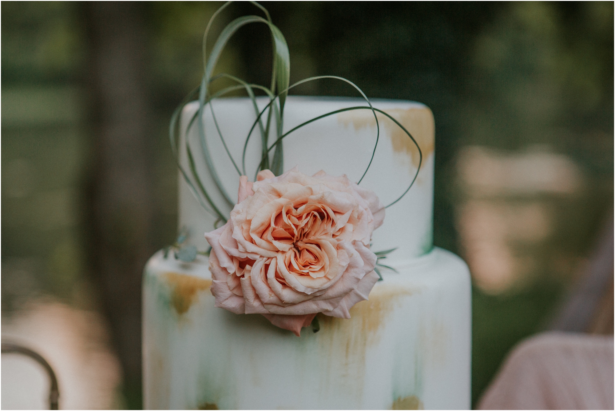 homestead-on-the-holston-hiltons-virginia-bohemian-canoe-styled-shoot-northeast-tennessee-elopement-wild-free-spirit_0040.jpg