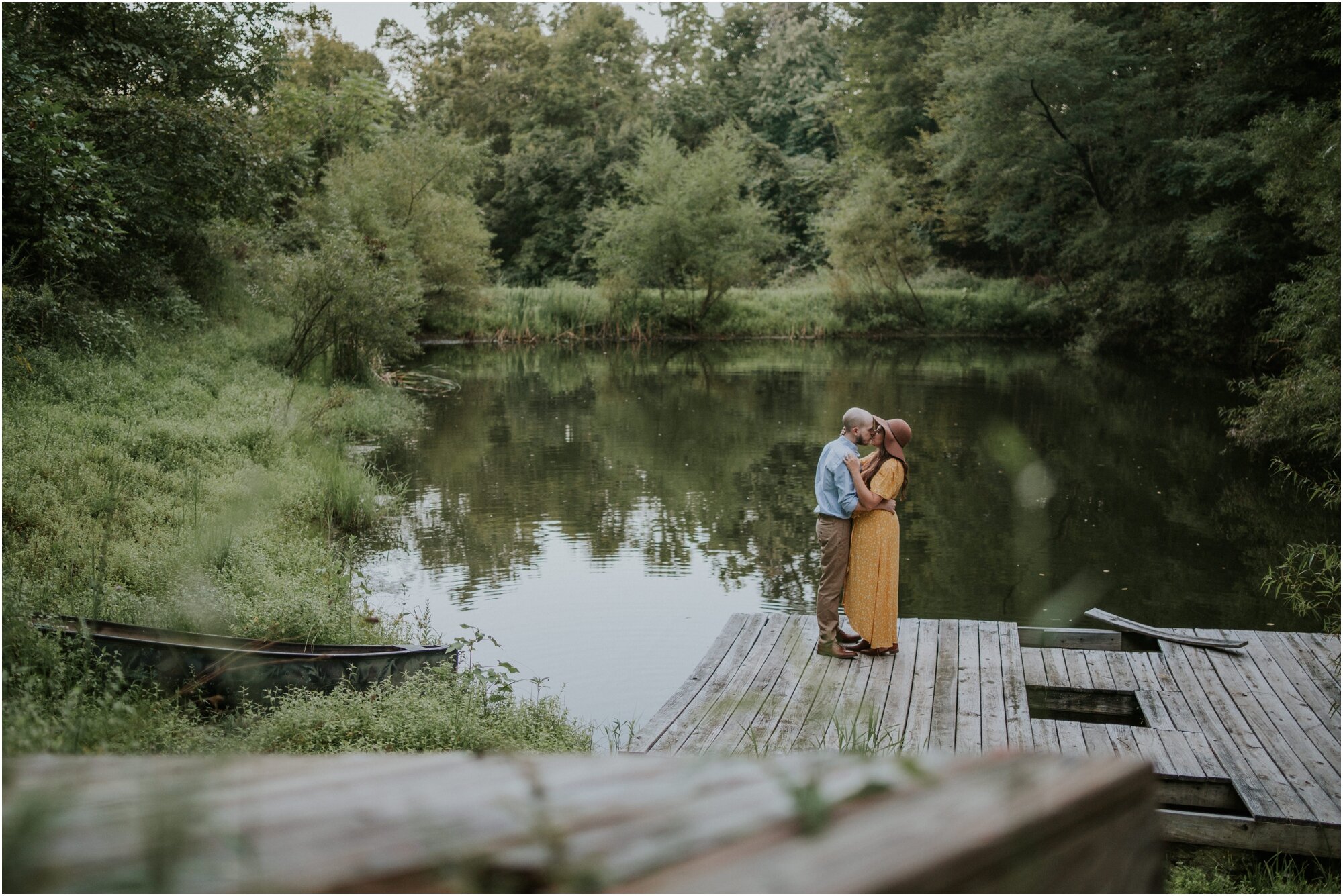 kingsport-tennessee-backyard-pond-bays-mountain-summer-engagement-session_0033.jpg