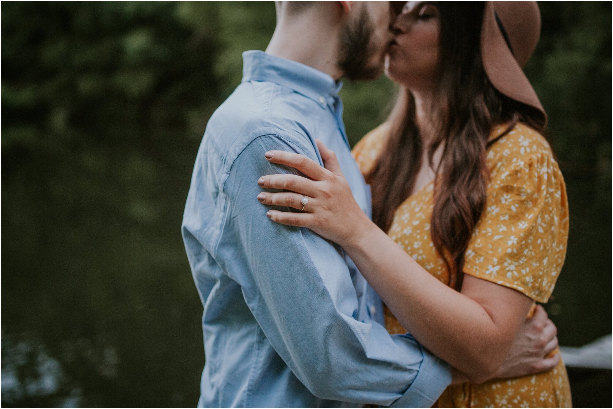 kingsport-tennessee-backyard-pond-bays-mountain-summer-engagement-session_0048.jpg