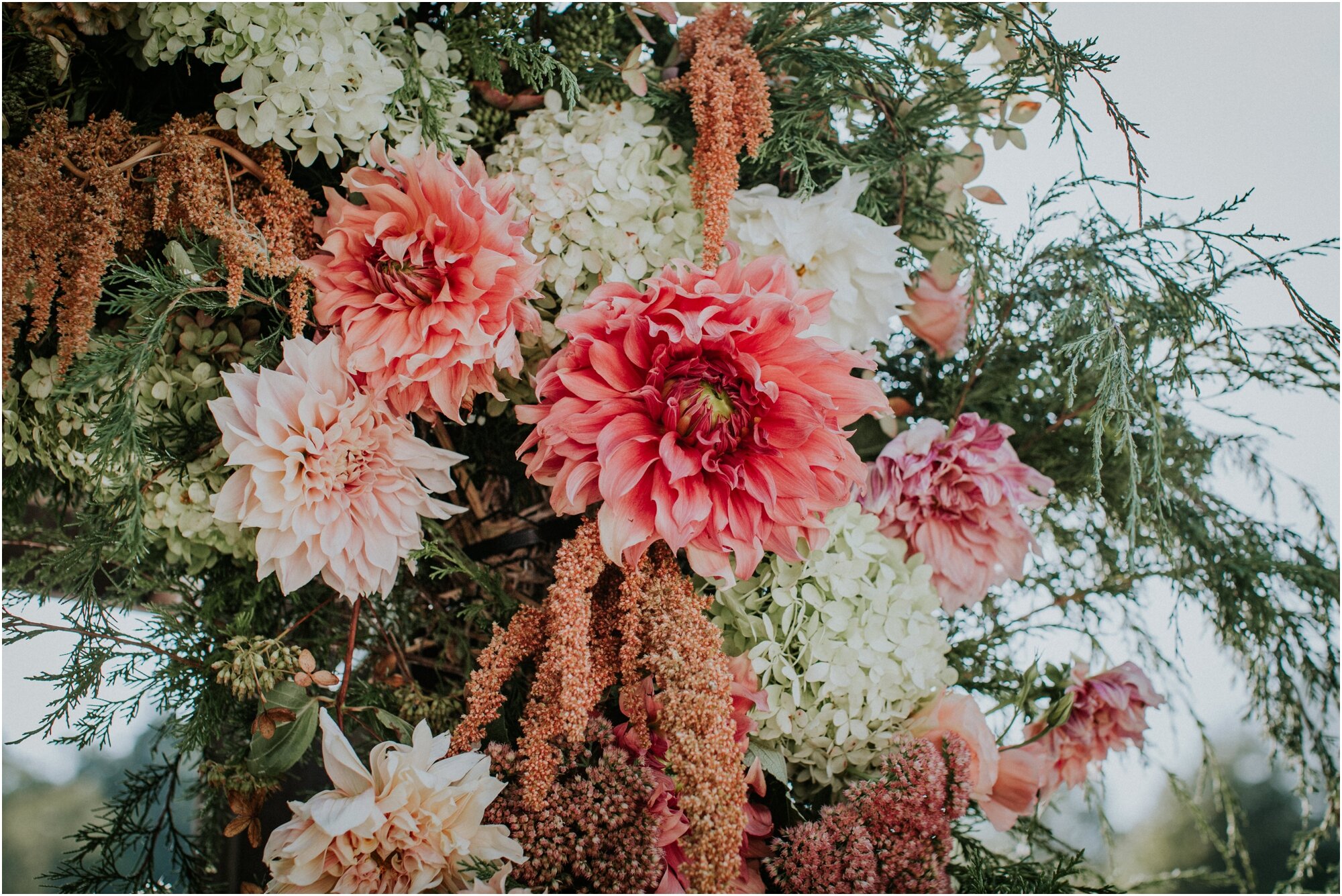 waterstone-venue-johnson-city-tennessee-pink-blue-wildflower-wedding-katy-sergent-photography_0110.jpg