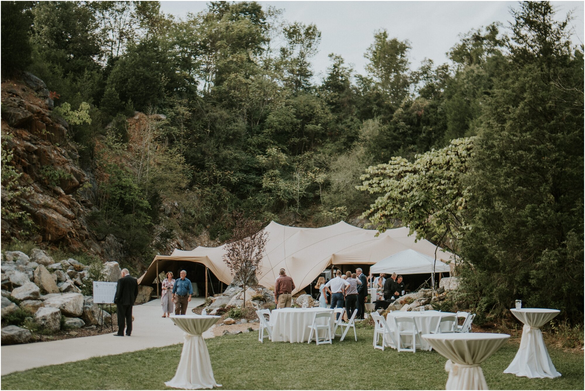 waterstone-venue-johnson-city-tennessee-pink-blue-wildflower-wedding-katy-sergent-photography_0162.jpg