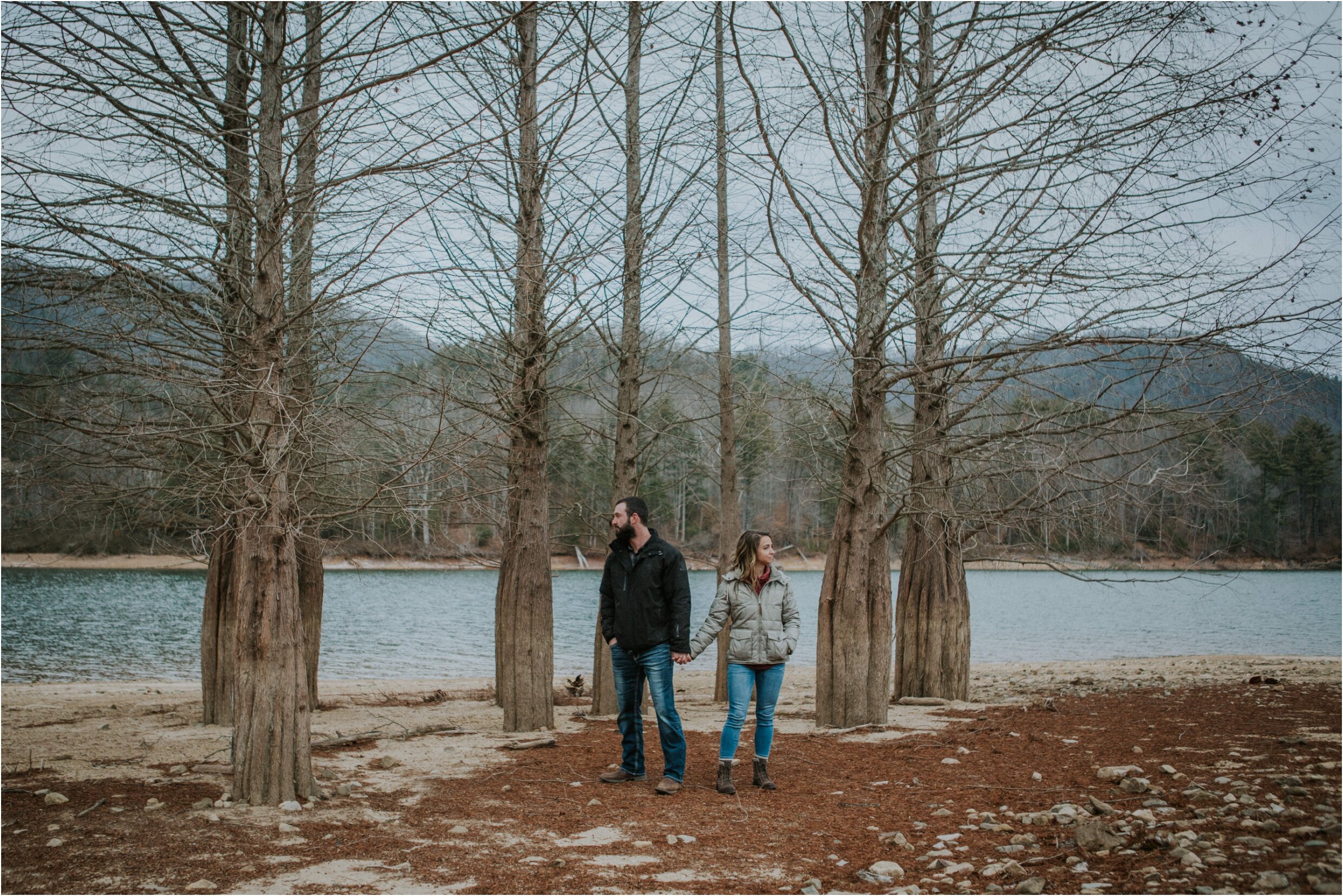 winter-lake-engagement-session-johnson-city-northeast-tennessee-wedding-elopement-photographer_0008.jpg