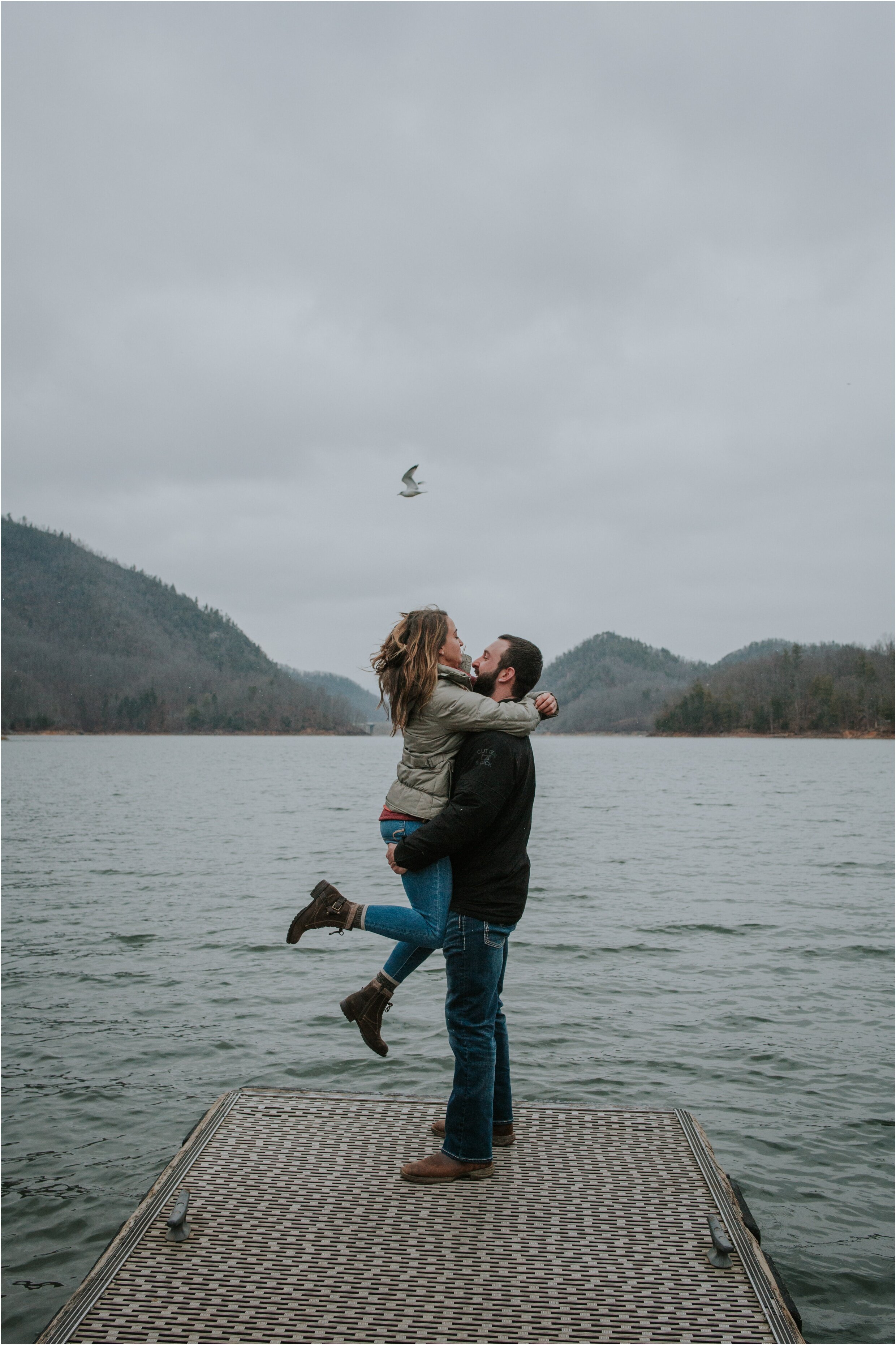 winter-lake-engagement-session-johnson-city-northeast-tennessee-wedding-elopement-photographer_0048.jpg