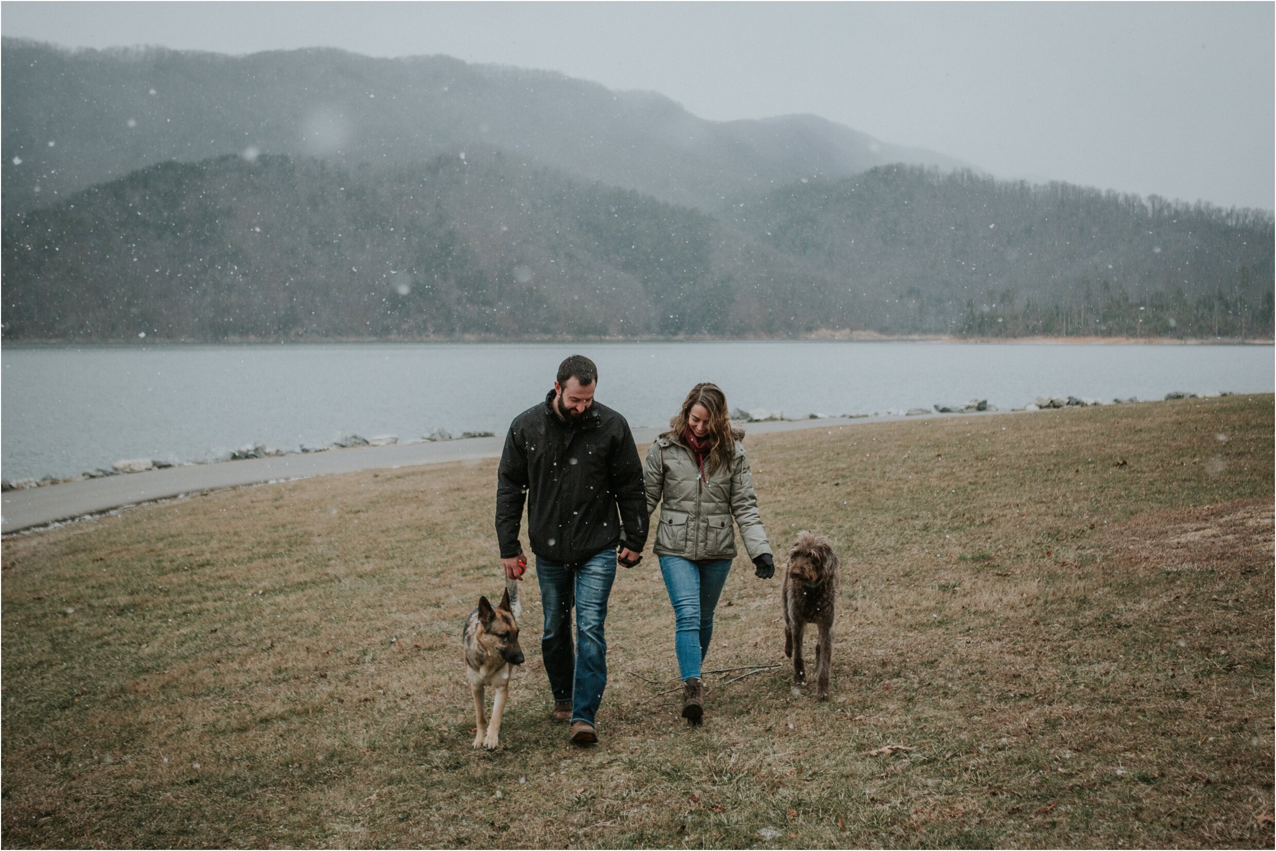 winter-lake-engagement-session-johnson-city-northeast-tennessee-wedding-elopement-photographer_0066.jpg