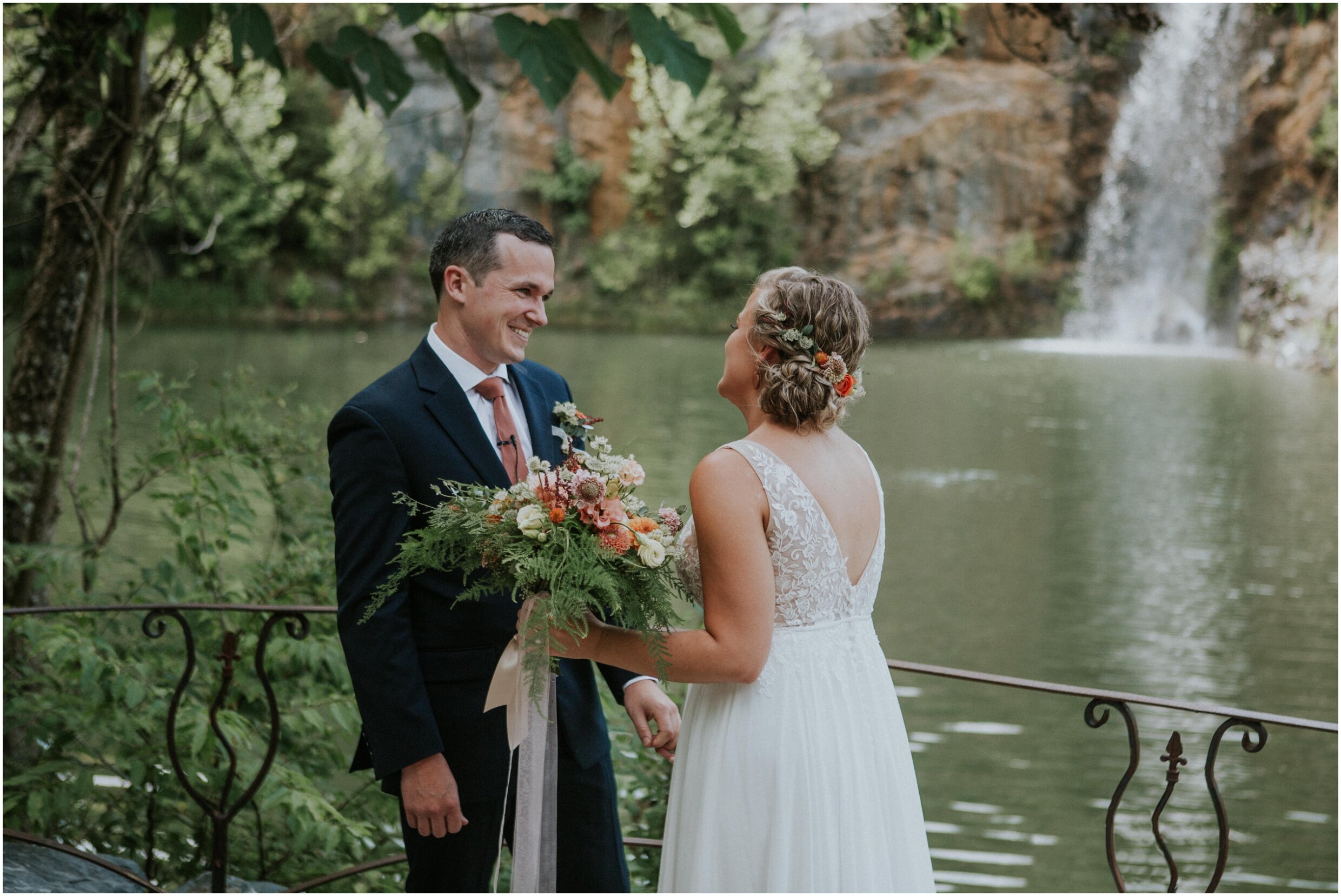 waterstone-venue-boho-summer-johnson-city-tennessee-northeast-tn-tricities-wedding-venue-rustic-waterfall-katy-sergent-photography_0057.jpg