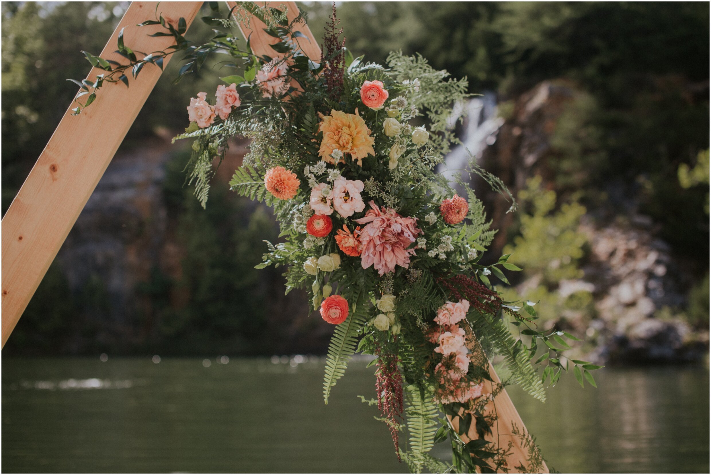 waterstone-venue-boho-summer-johnson-city-tennessee-northeast-tn-tricities-wedding-venue-rustic-waterfall-katy-sergent-photography_0072.jpg