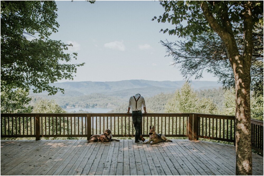 sugar-hollow-retreat-butler-tennessee-outdoor-wedding-venue-mountain-weekend-getaway-summer-rustic-wedding-katy-sergent_0039.jpg