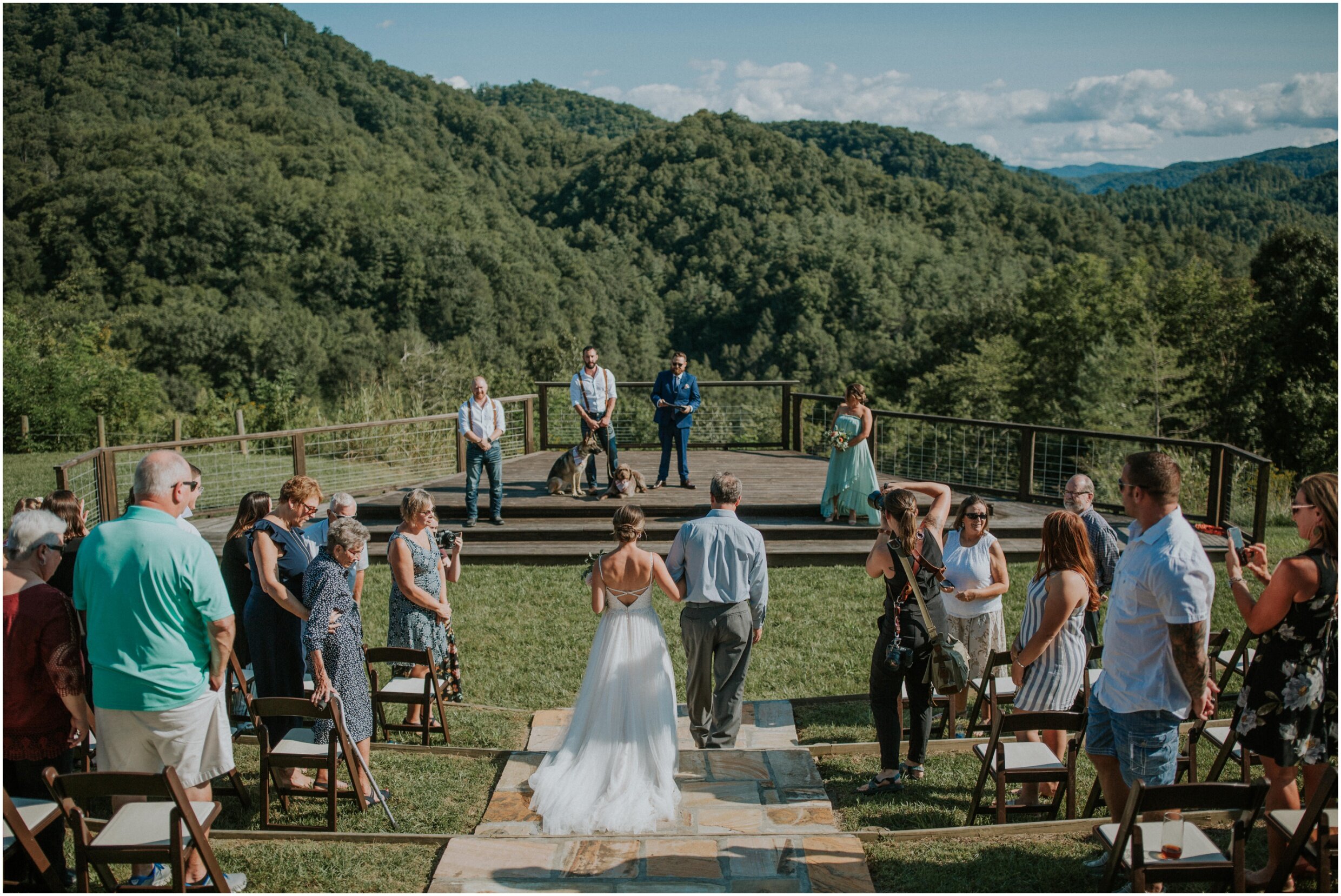 sugar-hollow-retreat-butler-tennessee-outdoor-wedding-venue-mountain-weekend-getaway-summer-rustic-wedding-katy-sergent_0091.jpg