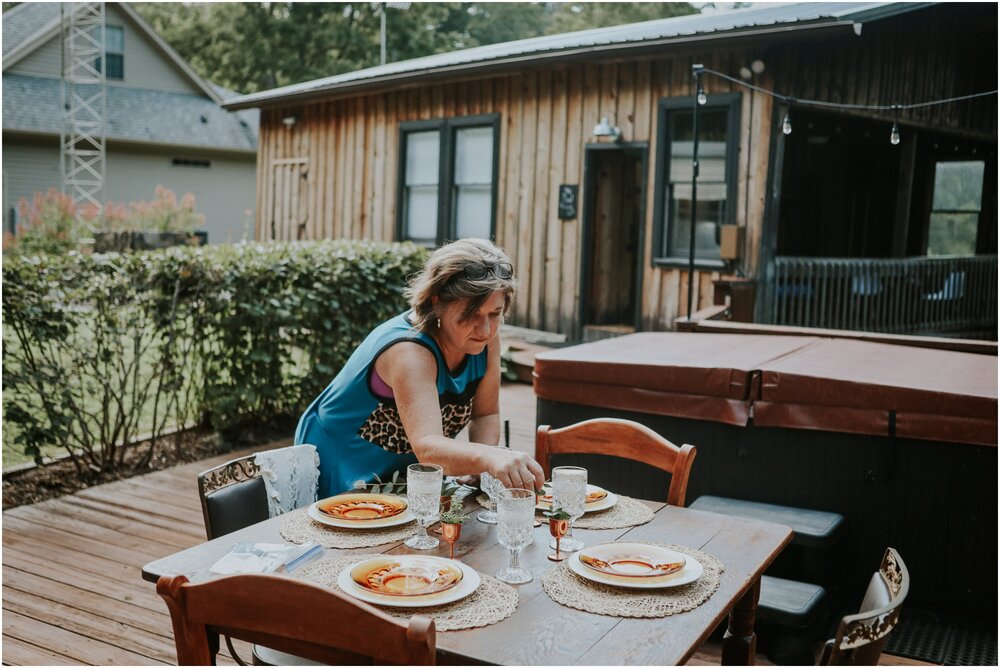 erwin-tennessee-airbnb-intimate-wedding-bohemian-colorful-macrame-pond-house-johnson-city-photography_0005.jpg