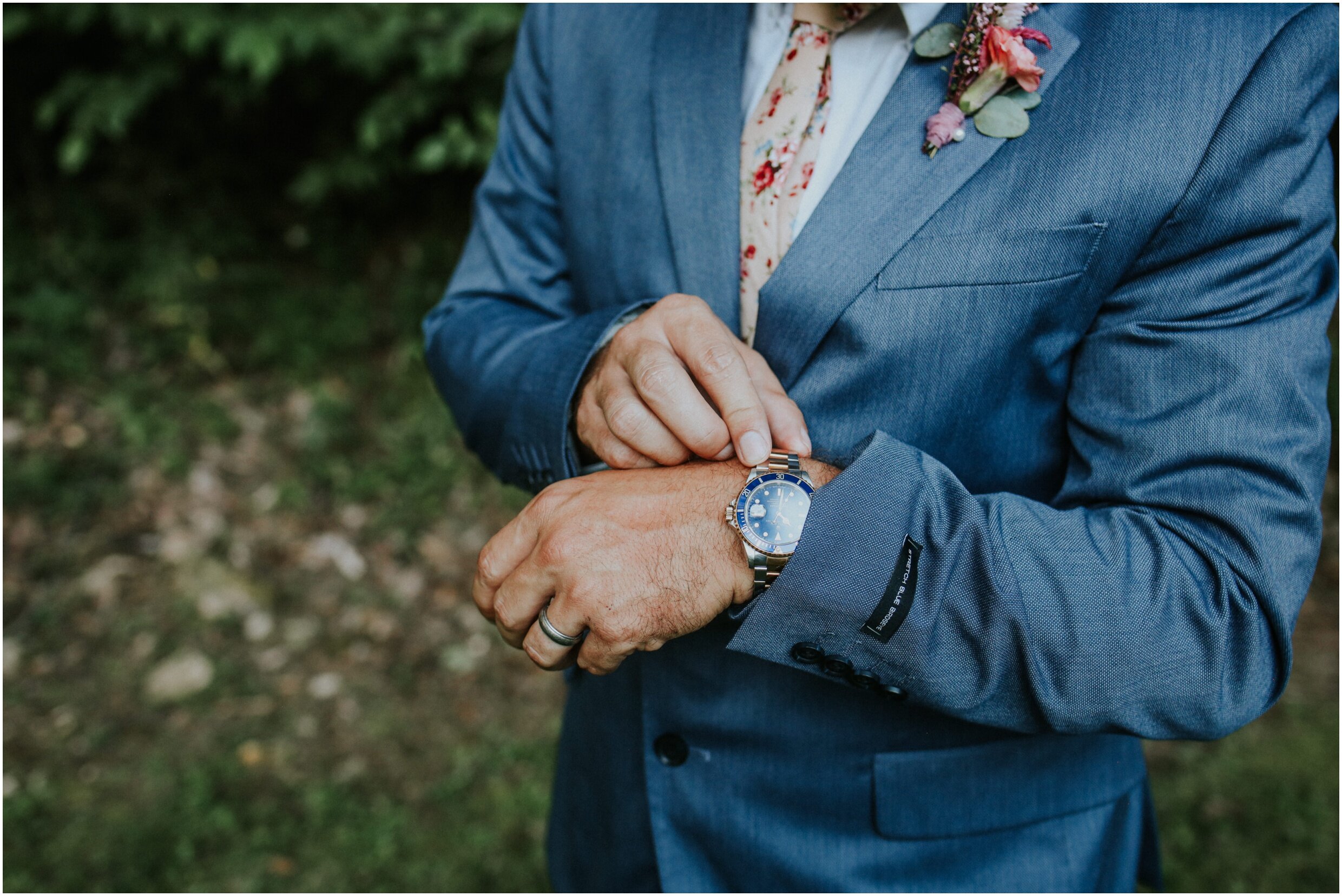 erwin-tennessee-airbnb-intimate-wedding-bohemian-colorful-macrame-pond-house-johnson-city-photography_0065.jpg