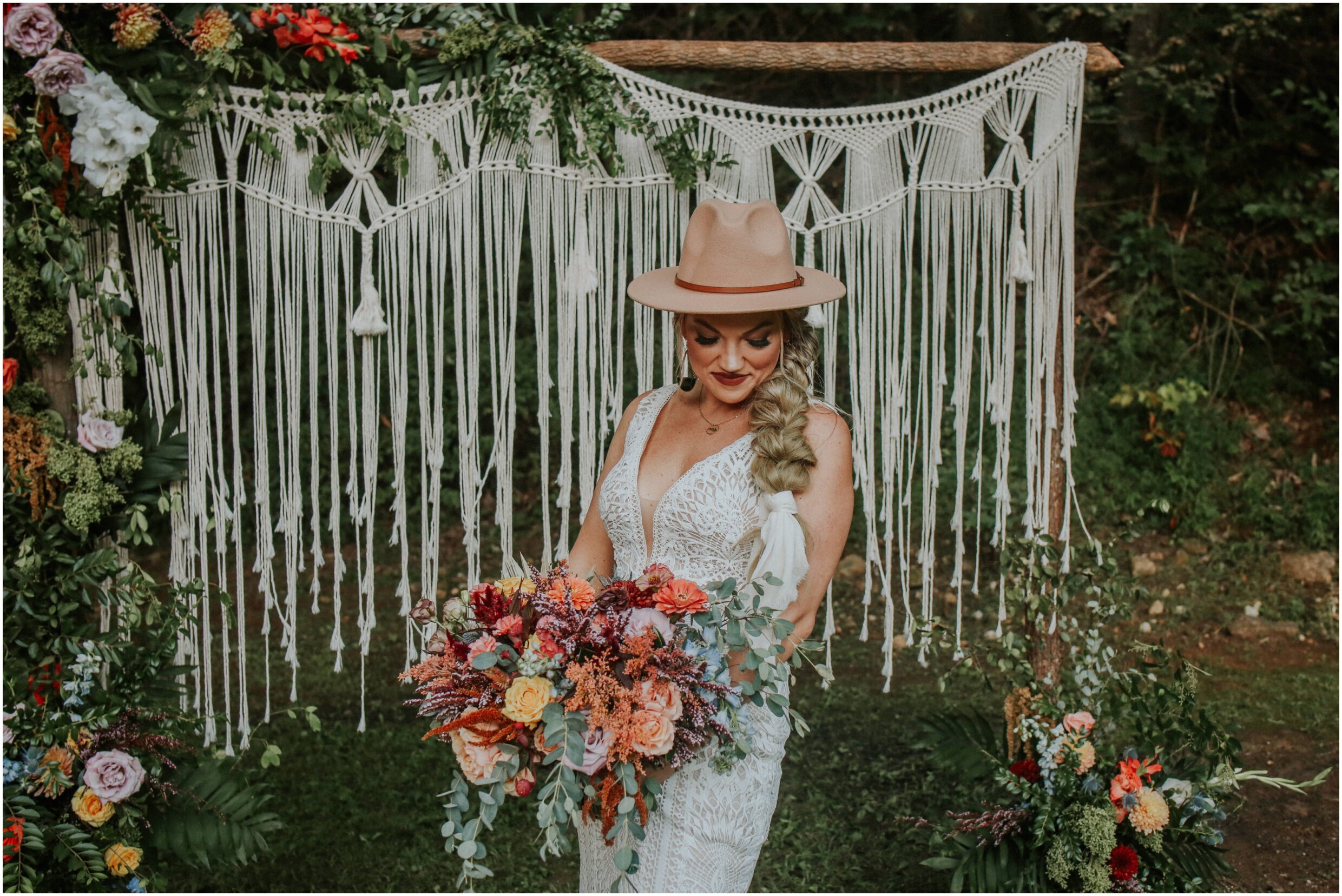 erwin-tennessee-airbnb-intimate-wedding-bohemian-colorful-macrame-pond-house-johnson-city-photography_0076.jpg