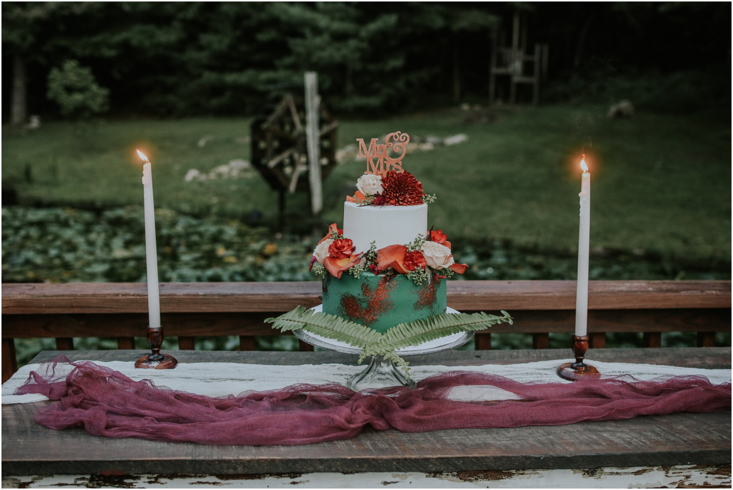 erwin-tennessee-airbnb-intimate-wedding-bohemian-colorful-macrame-pond-house-johnson-city-photography_0093.jpg