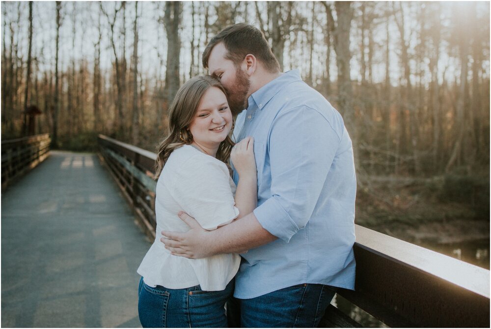 bristol-tennessee-virginia-south-holston-dam-engagement-session-wedding-photographer-east-tn-southwest-virginia-katy-sergent_0015.jpg