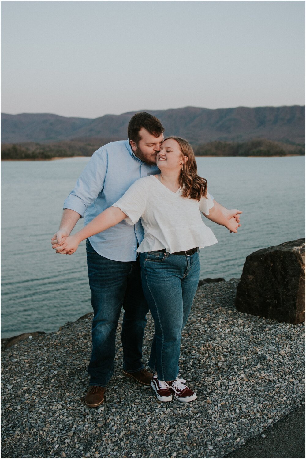 bristol-tennessee-virginia-south-holston-dam-engagement-session-wedding-photographer-east-tn-southwest-virginia-katy-sergent_0041.jpg