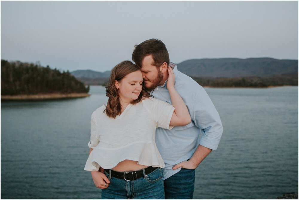 bristol-tennessee-virginia-south-holston-dam-engagement-session-wedding-photographer-east-tn-southwest-virginia-katy-sergent_0046.jpg