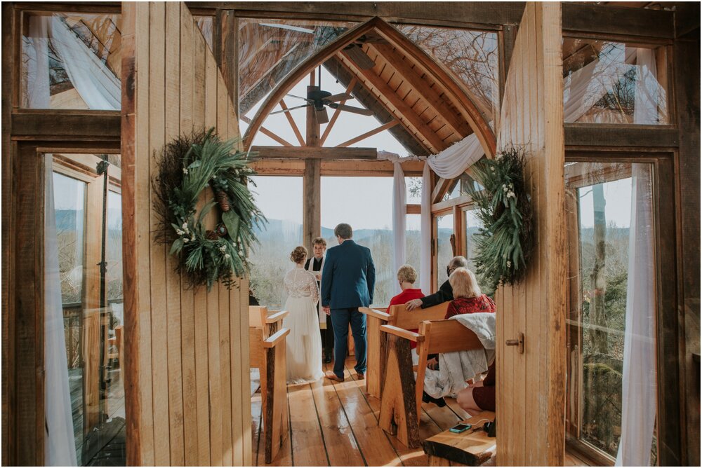 greeneville-tennessee-nolichuckey-bluffs-glass-wedding-chapel-micro-intimate-wedding-elopement-northeast-tn-johnson-city-katy-sergent-photography_0025.jpg