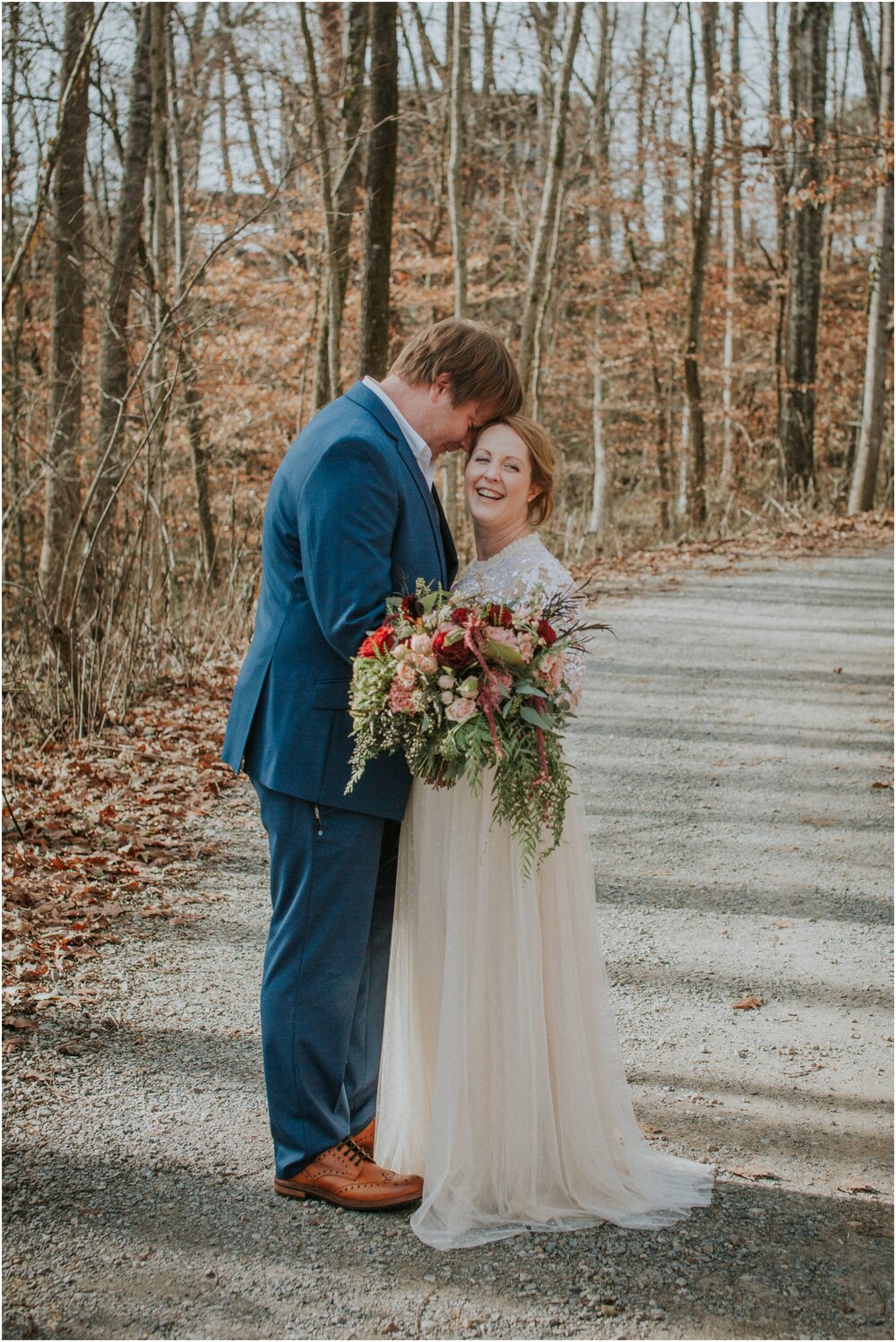 greeneville-tennessee-nolichuckey-bluffs-glass-wedding-chapel-micro-intimate-wedding-elopement-northeast-tn-johnson-city-katy-sergent-photography_0039.jpg