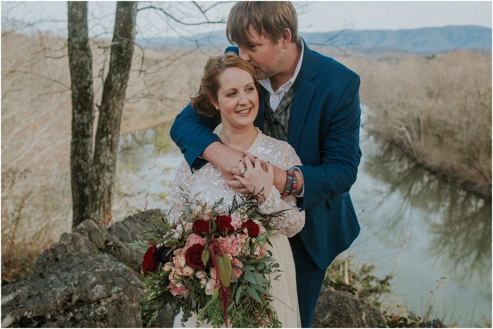 greeneville-tennessee-nolichuckey-bluffs-glass-wedding-chapel-micro-intimate-wedding-elopement-northeast-tn-johnson-city-katy-sergent-photography_0063.jpg