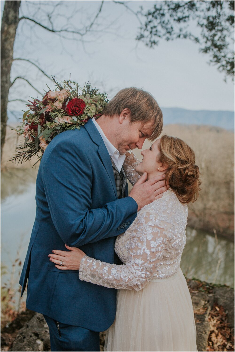 greeneville-tennessee-nolichuckey-bluffs-glass-wedding-chapel-micro-intimate-wedding-elopement-northeast-tn-johnson-city-katy-sergent-photography_0086.jpg