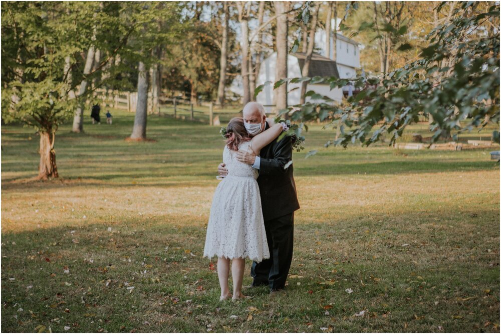 maryland-backyard-fall-intimate-fall-micro-wedding-katy-sergent-photography-virginia-tennessee-north-carolina-photographer_0094.jpg