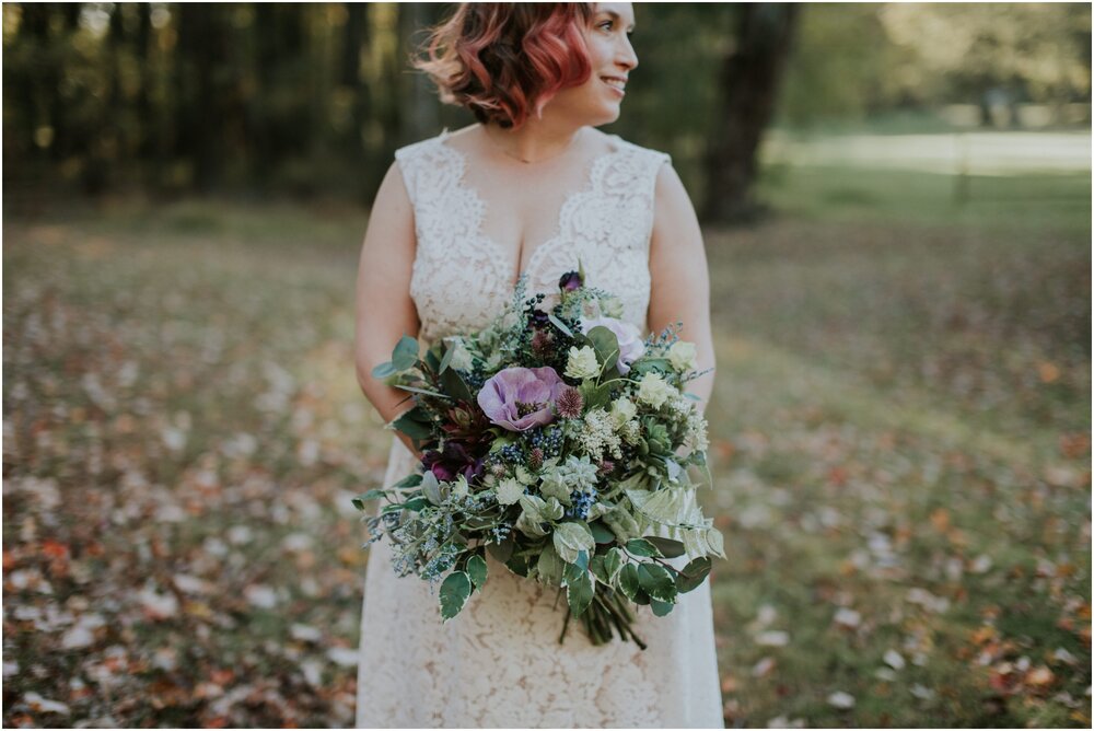 maryland-backyard-fall-intimate-fall-micro-wedding-katy-sergent-photography-virginia-tennessee-north-carolina-photographer_0113.jpg