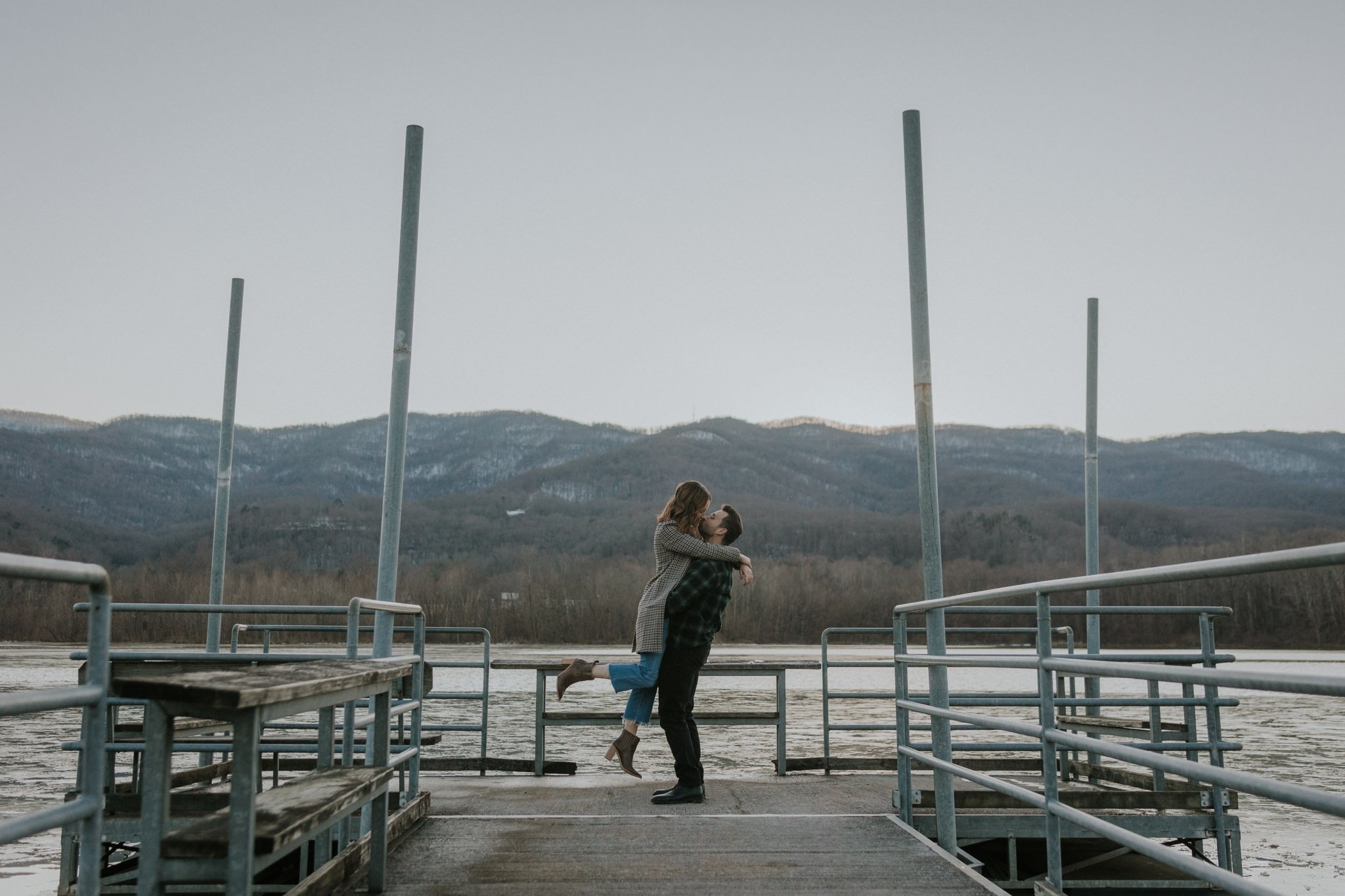 cove-lake-state-park-tennessee-knoxville-engagement-rocky-top-caryville-tn-katy-sergent-photography-winter-9.jpg