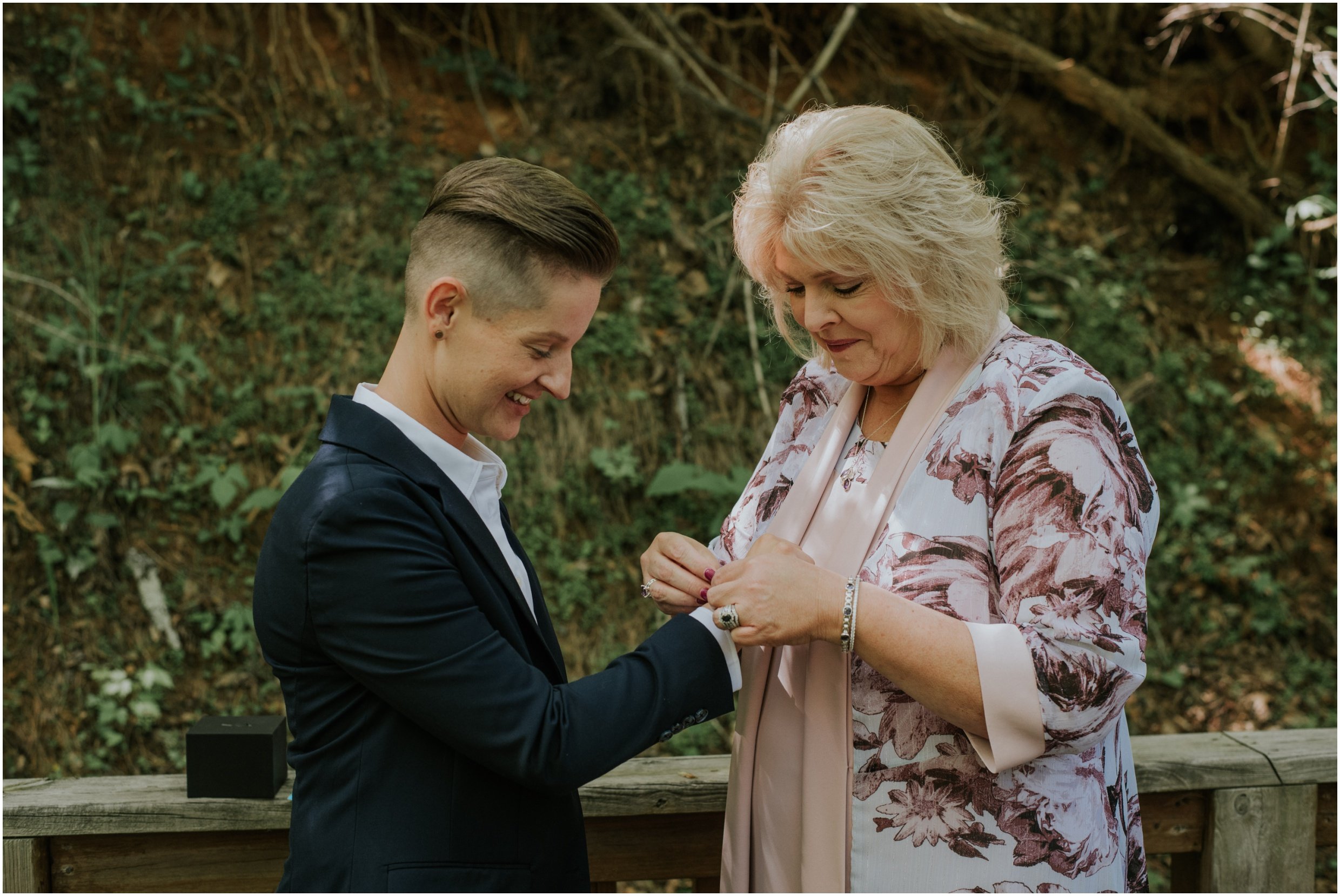 sugar-hollow-retreat-boone-nc-north-carolina-lgbtq-same-sex-wedding-johnson-city-tn-katy-sergent-photography_0044.jpg