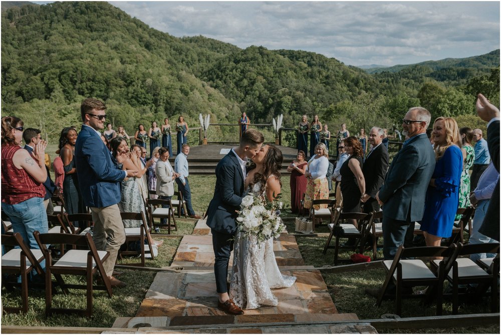 sugar-hollow-retreat-boone-nc-north-carolina-lgbtq-same-sex-wedding-johnson-city-tn-katy-sergent-photography_0083.jpg