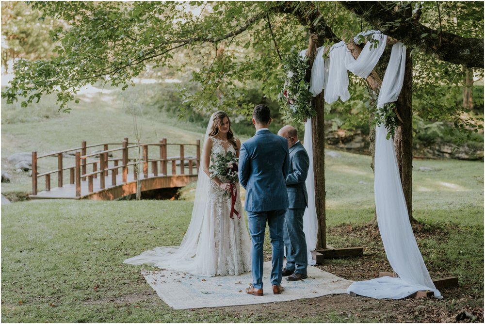 the-side-porch-wedding-venue-johnson-city-gray-tn-tennessee-fall-boho-wedding-katy-sergent-photography_0051.jpg