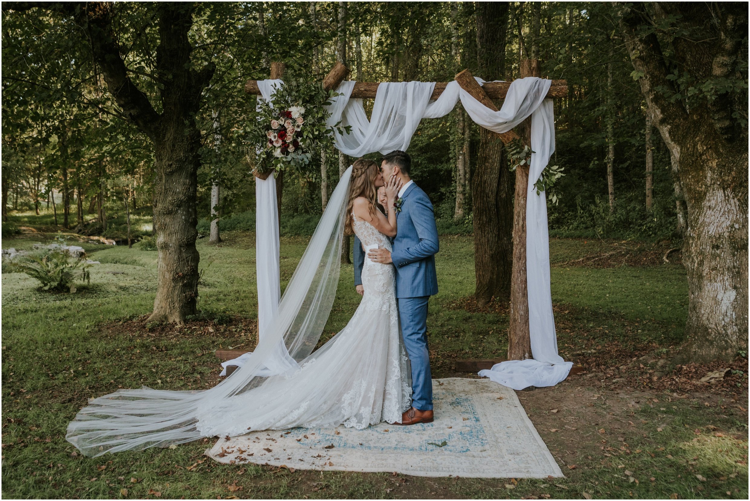 the-side-porch-wedding-venue-johnson-city-gray-tn-tennessee-fall-boho-wedding-katy-sergent-photography_0062.jpg