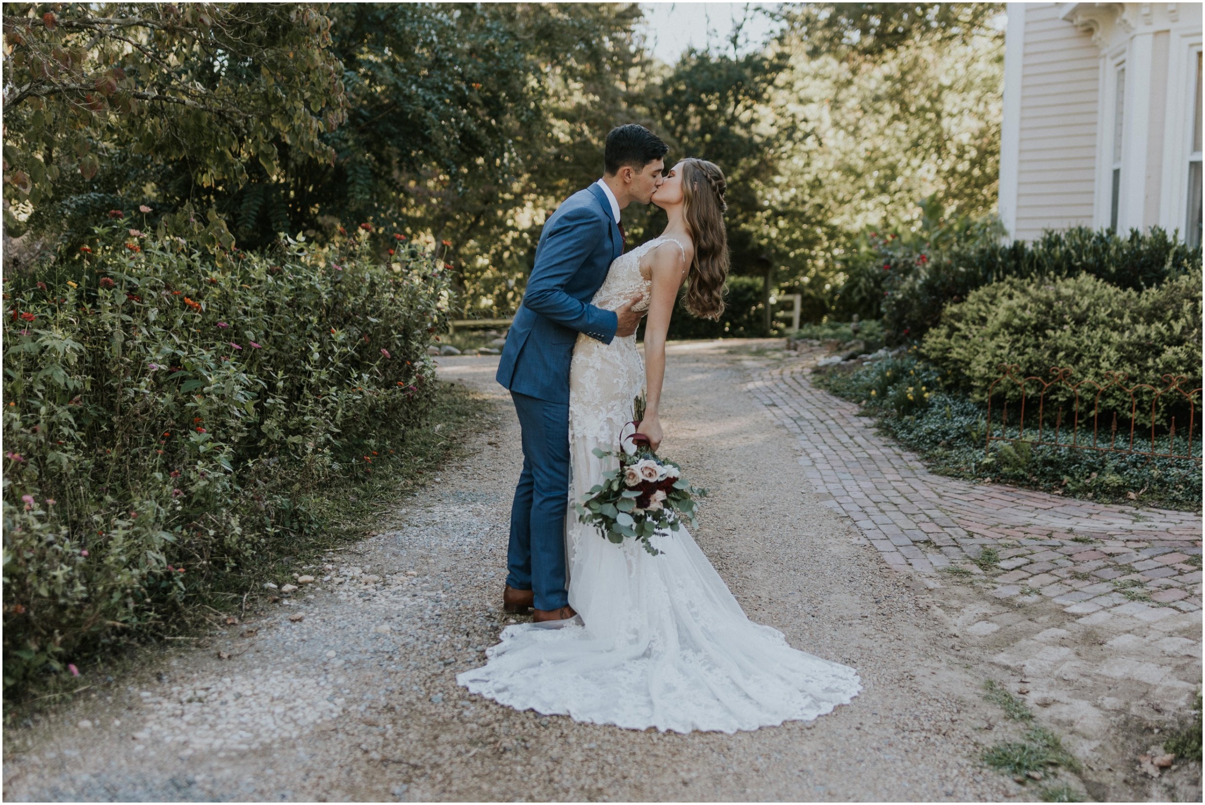 the-side-porch-wedding-venue-johnson-city-gray-tn-tennessee-fall-boho-wedding-katy-sergent-photography_0095.jpg