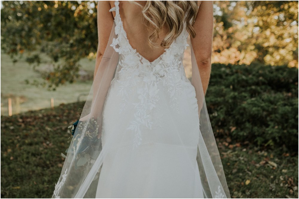 the-lake-house-venue-piney-flats-tennessee-tn-boone-lake-wedding-venue-east-johnson-city-bristol-kingsport-outdoor-adventurous-bridal-session-boho-cape-gown-dress-katy-sergent-photography_0021.jpg