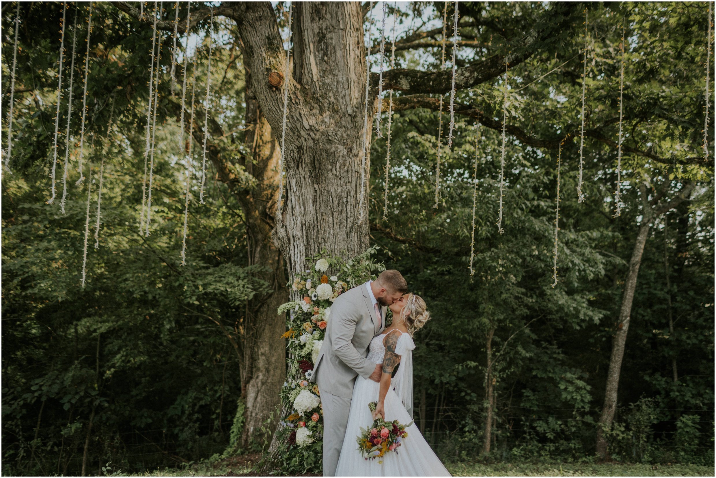 greenwood-oaks-farm-venue-greeneville-afton-limestone-tennessee-wedding-styled-boho-summer-rustic-katy-sergent-photography_0034.jpg