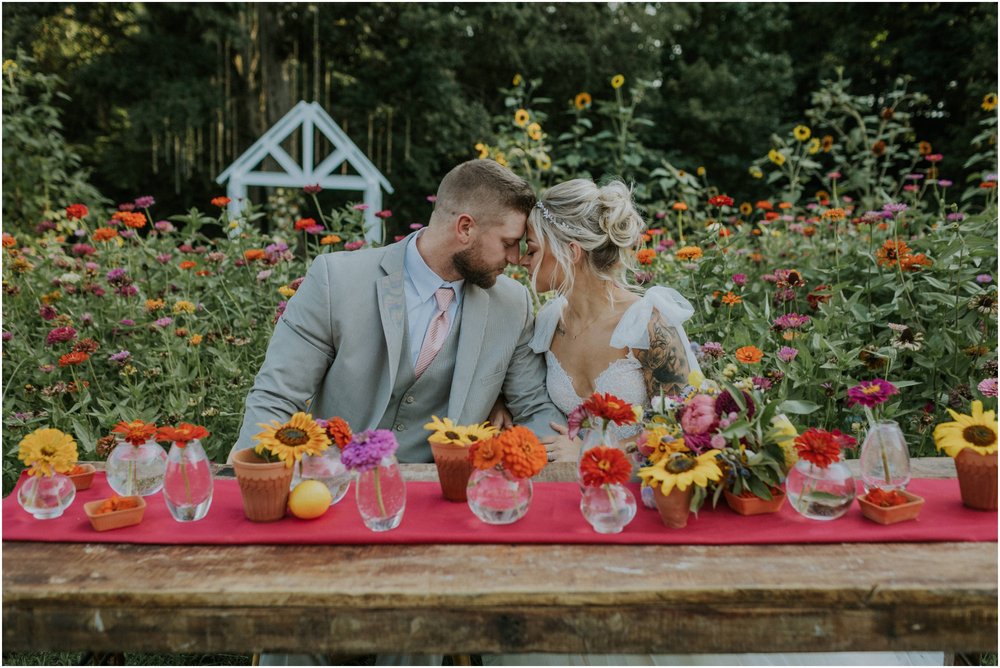 greenwood-oaks-farm-venue-greeneville-afton-limestone-tennessee-wedding-styled-boho-summer-rustic-katy-sergent-photography_0045.jpg