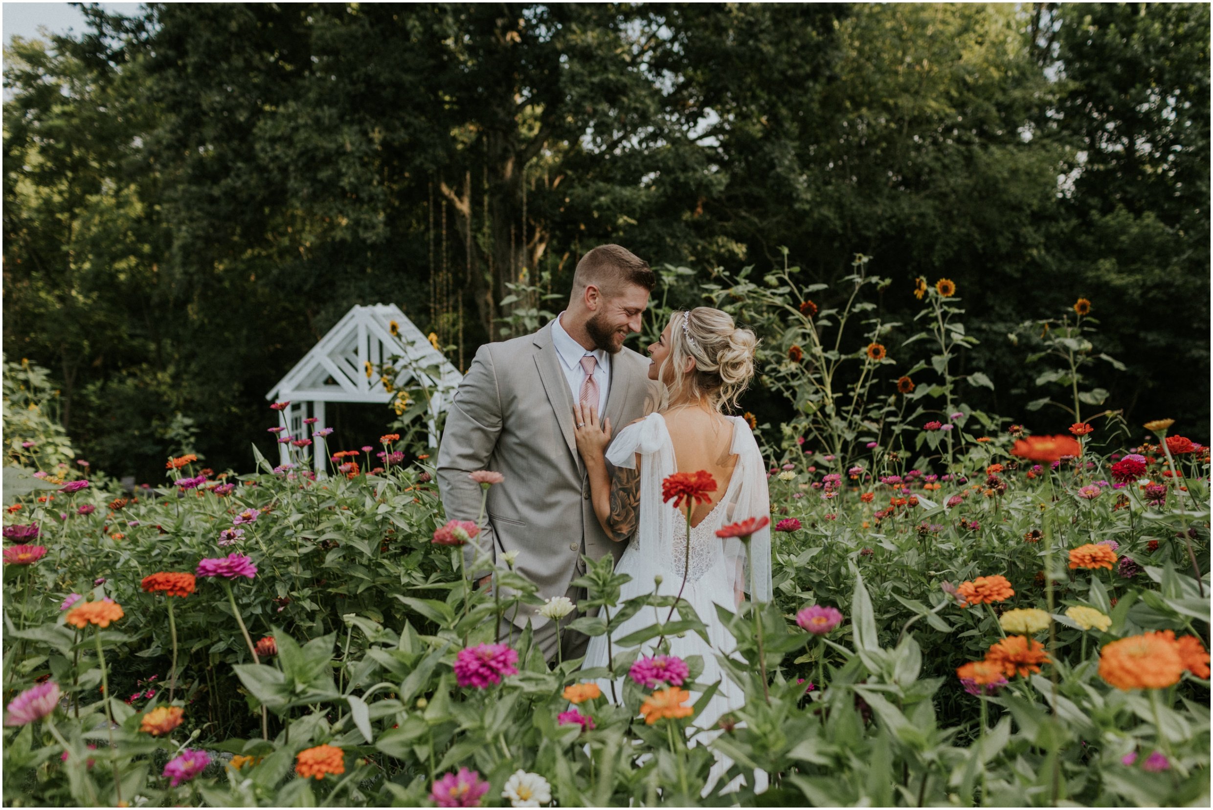 greenwood-oaks-farm-venue-greeneville-afton-limestone-tennessee-wedding-styled-boho-summer-rustic-katy-sergent-photography_0051.jpg