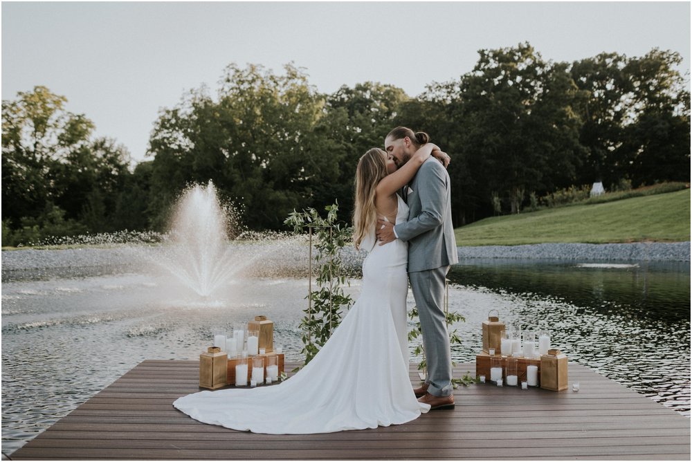 greenwood-oaks-farm-venue-greeneville-afton-limestone-tennessee-wedding-styled-boho-summer-rustic-katy-sergent-photography_0109.jpg