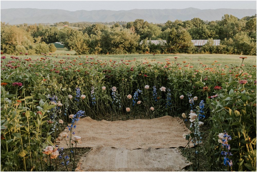 greenwood-oaks-farm-venue-greeneville-afton-limestone-tennessee-wedding-styled-boho-summer-rustic-katy-sergent-photography_0134.jpg