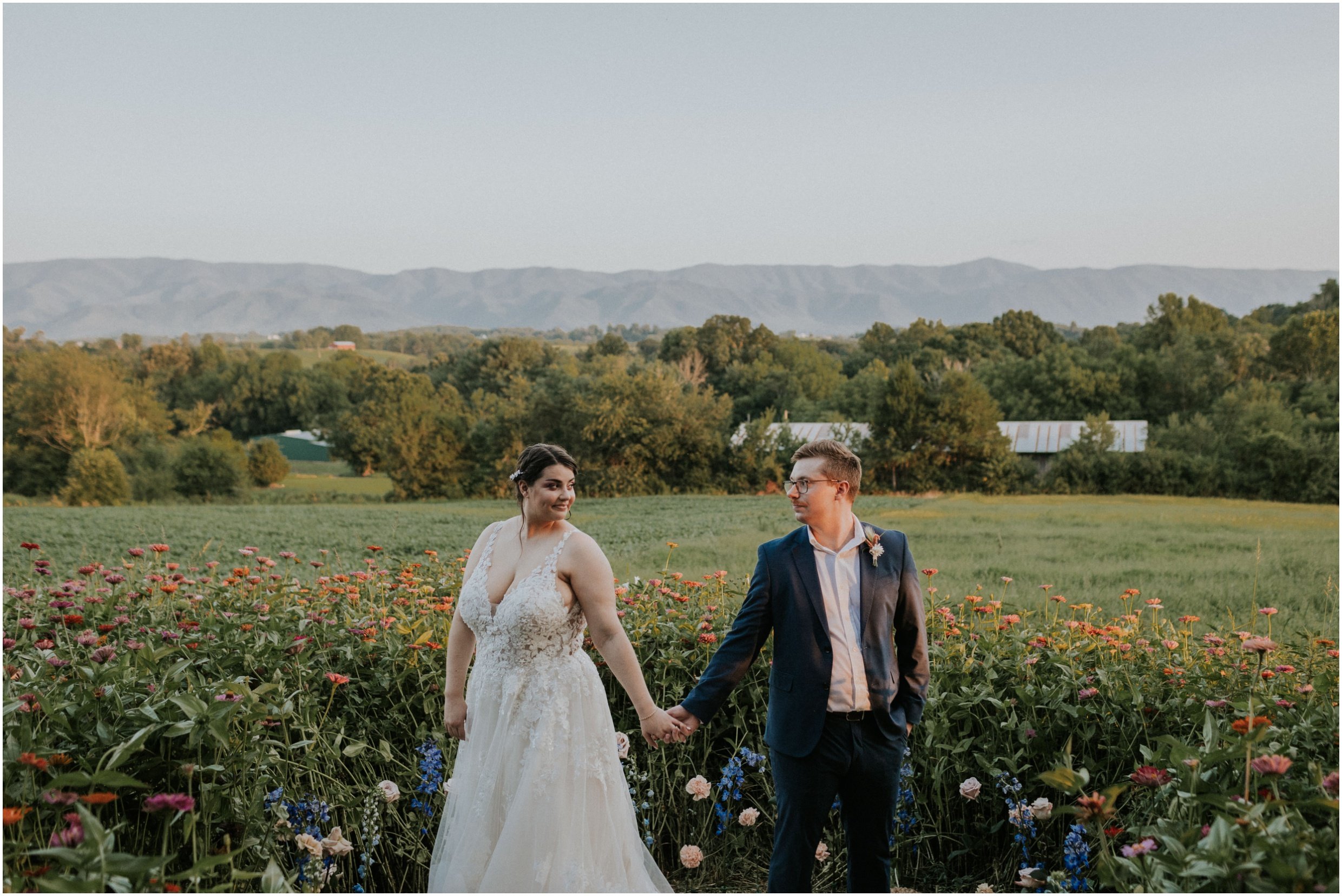 greenwood-oaks-farm-venue-greeneville-afton-limestone-tennessee-wedding-styled-boho-summer-rustic-katy-sergent-photography_0145.jpg