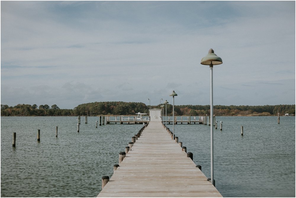 This is their pier that goes out to the river. You can travel in by boat and stop for lunch or dinner!