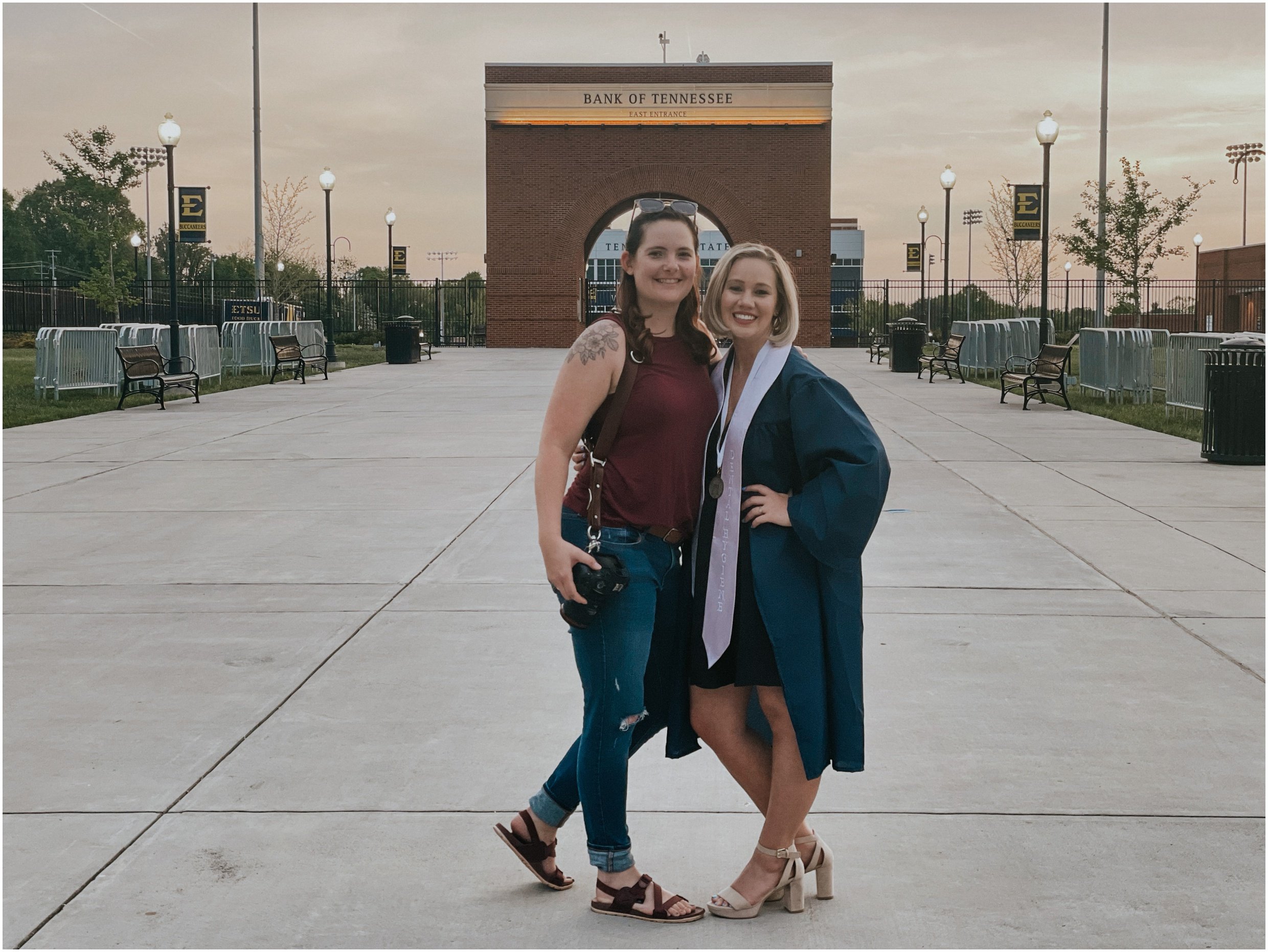 My friend Renita graduated from ETSU and asked me to take her senior portraits! 