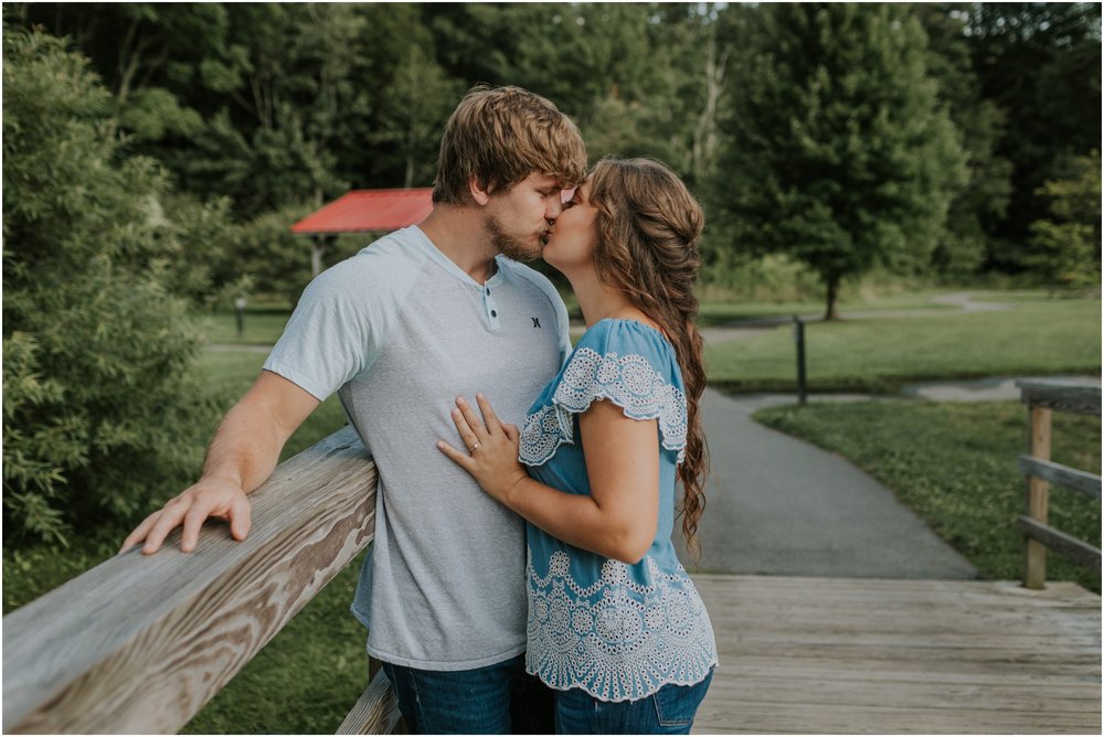 banner-elk-north-carolina-boone-nc-fall-engagement-session_0012.jpg