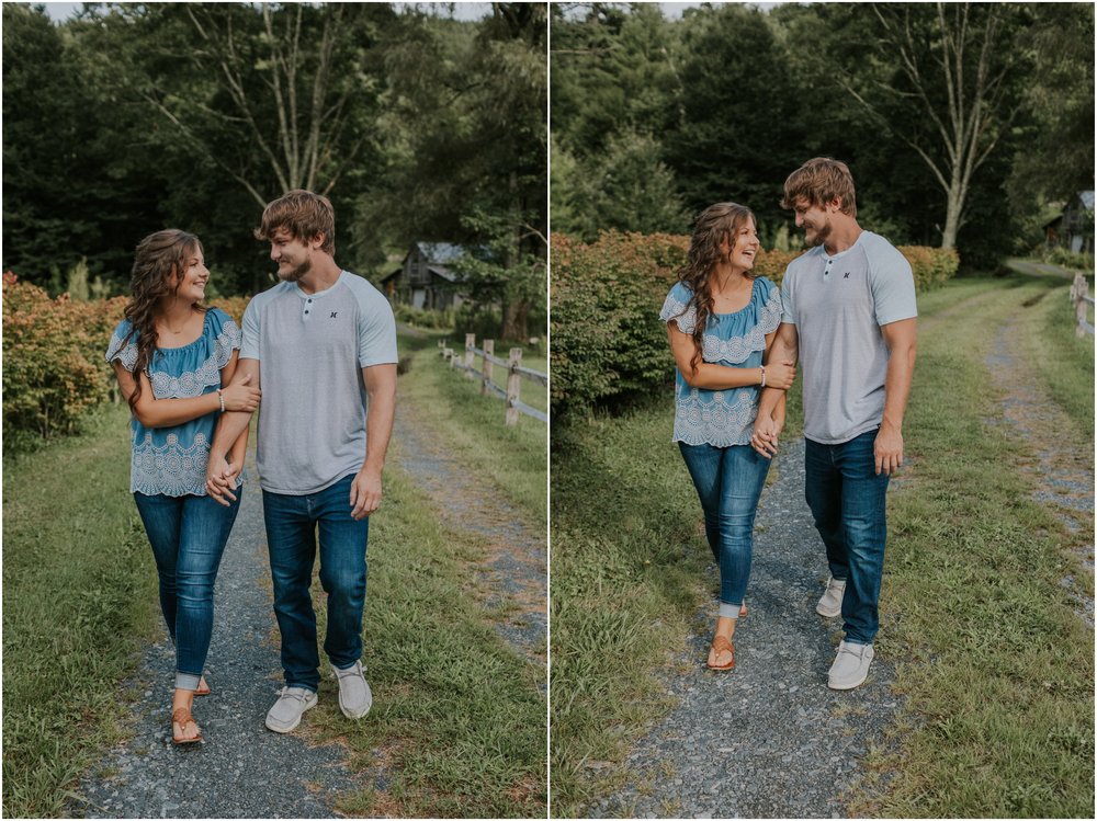 banner-elk-north-carolina-boone-nc-fall-engagement-session_0011.jpg