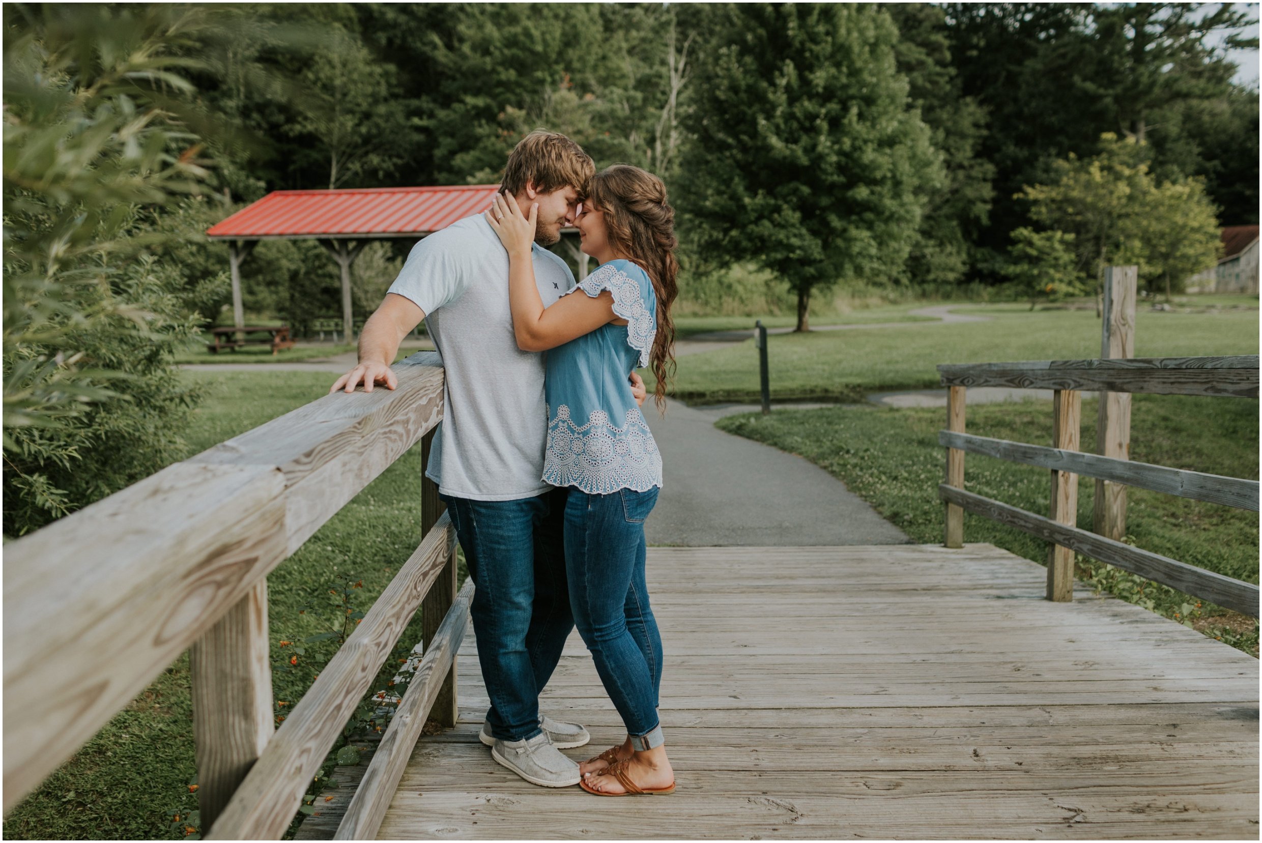 banner-elk-north-carolina-boone-nc-fall-engagement-session_0014.jpg