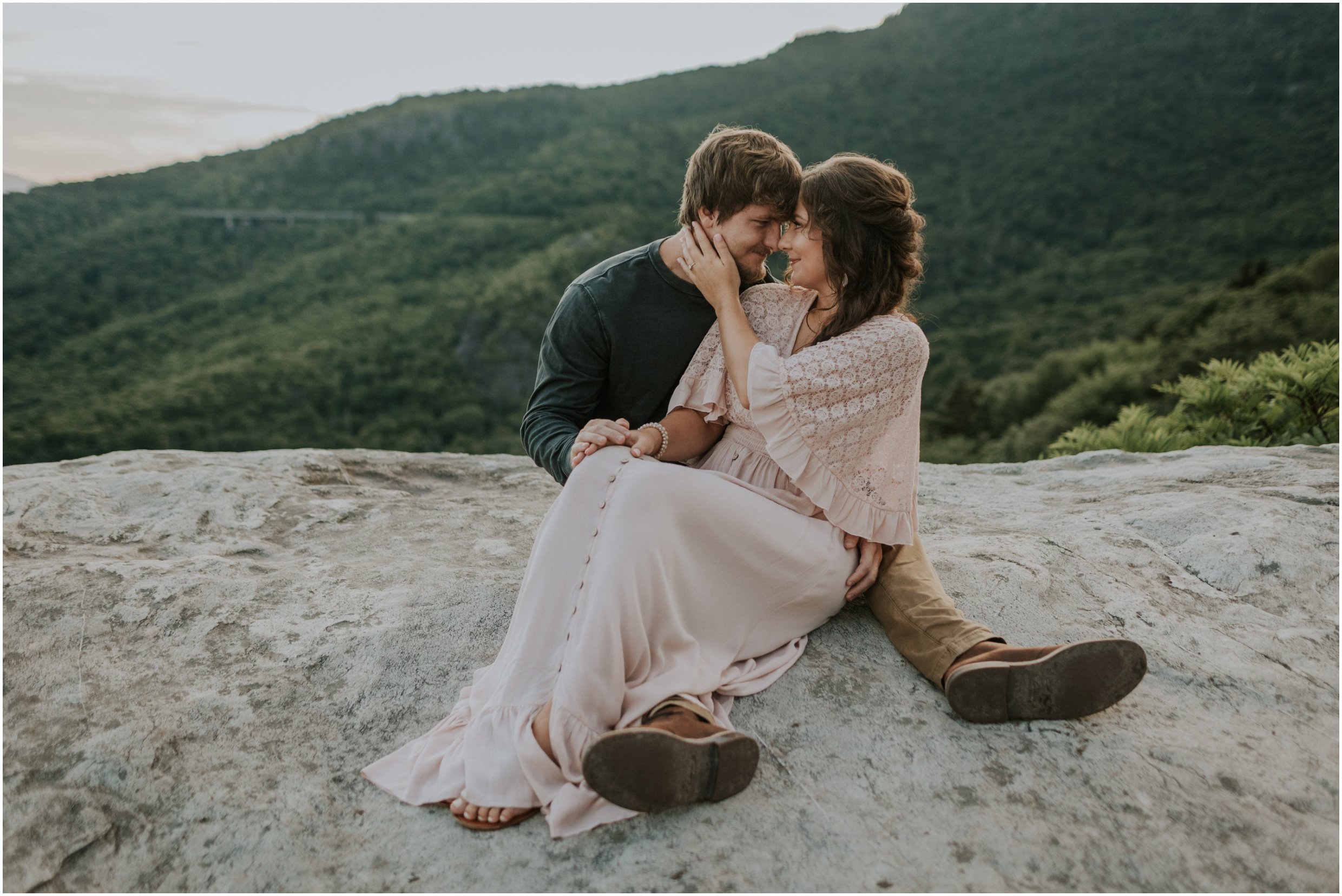 banner-elk-north-carolina-boone-nc-fall-engagement-session_0039.jpg