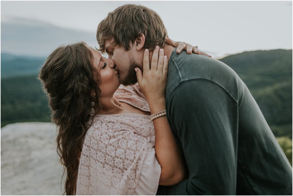 banner-elk-north-carolina-boone-nc-fall-engagement-session_0055.jpg